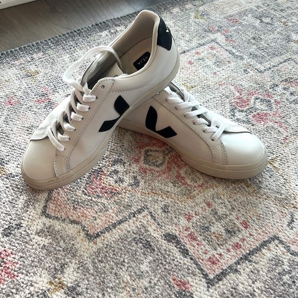 Veja White and Black Women's Sneakers